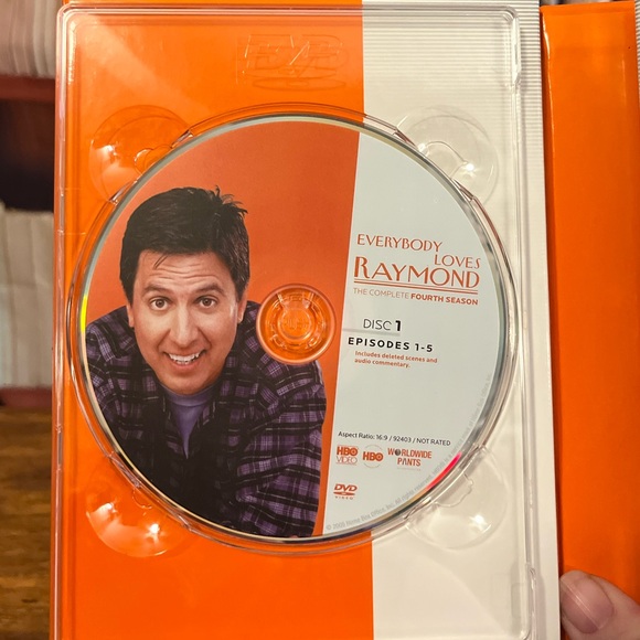 NEW Everybody Loves Raymond - Season 4-Perfect Discs never used ISBN 0783116837 - Picture 4 of 13